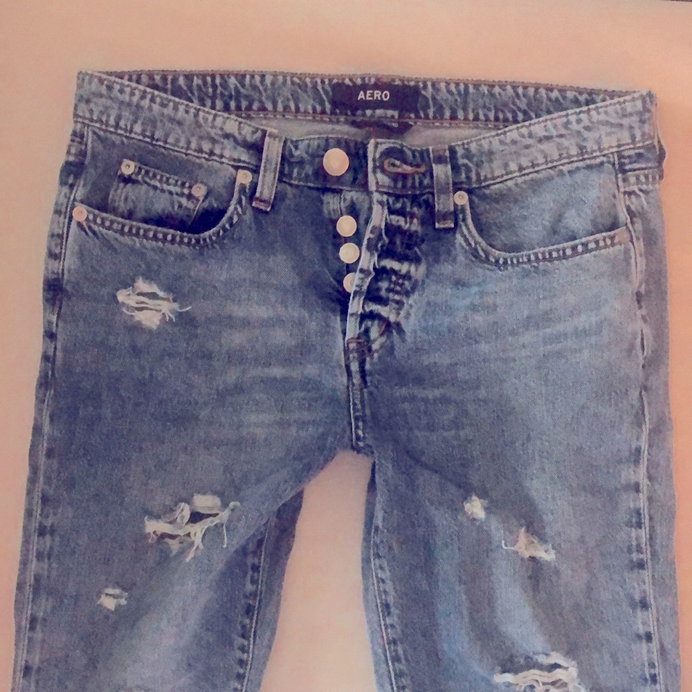 🚨sold🚨 Aero Boyfriend Jeans size 6